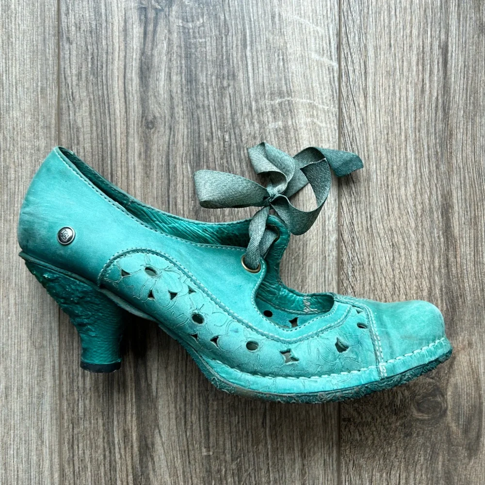 Neosens Turquoise Kitten Heels | 39 - Picture 1 of 9